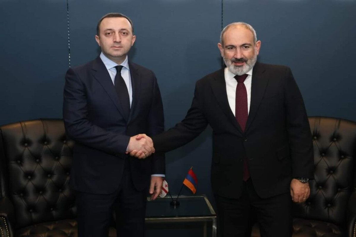 Georgian PM meets with Armenian counterpart