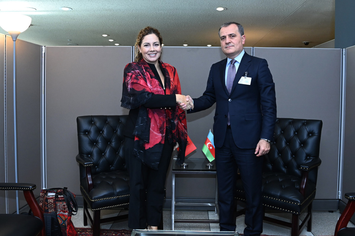 Azerbaijani FM meets with Albanian Minister for Europe and Foreign Affairs