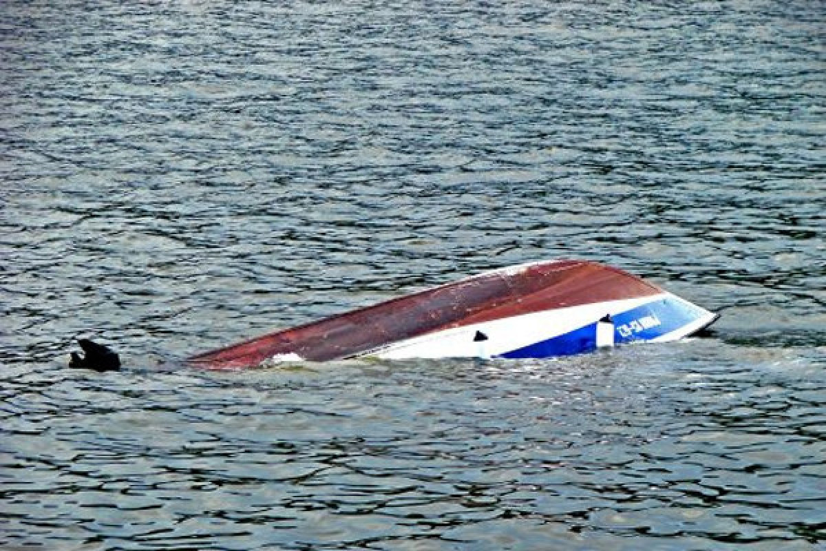 В Бангладеш перевернулась лодка с людьми, 23 человека погибли