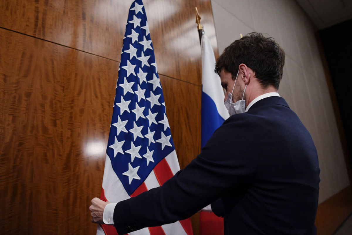 Блинкен: Вашингтон вступил в прямой контакт с РФ по поводу ядерной угрозы
