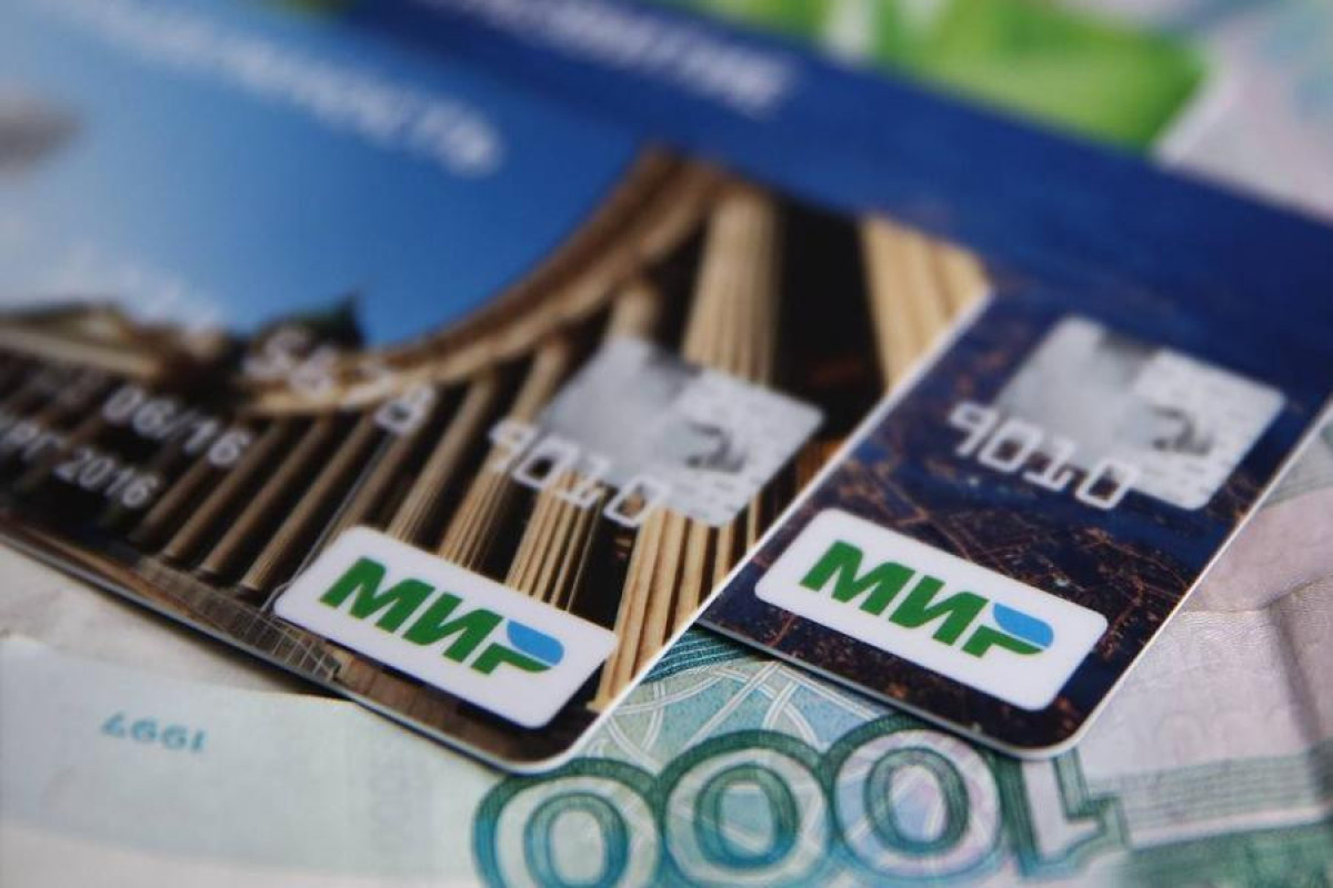 Tacikistanın ikinci ən böyük bankı “Mir” kartlarının xidmətini dayandırıb