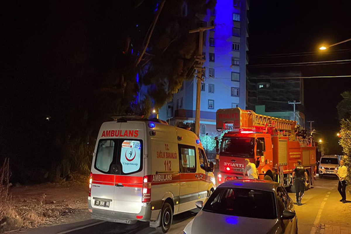 В Турции произошло вооруженное нападение на здание полиции-ФОТО -ВИДЕО 