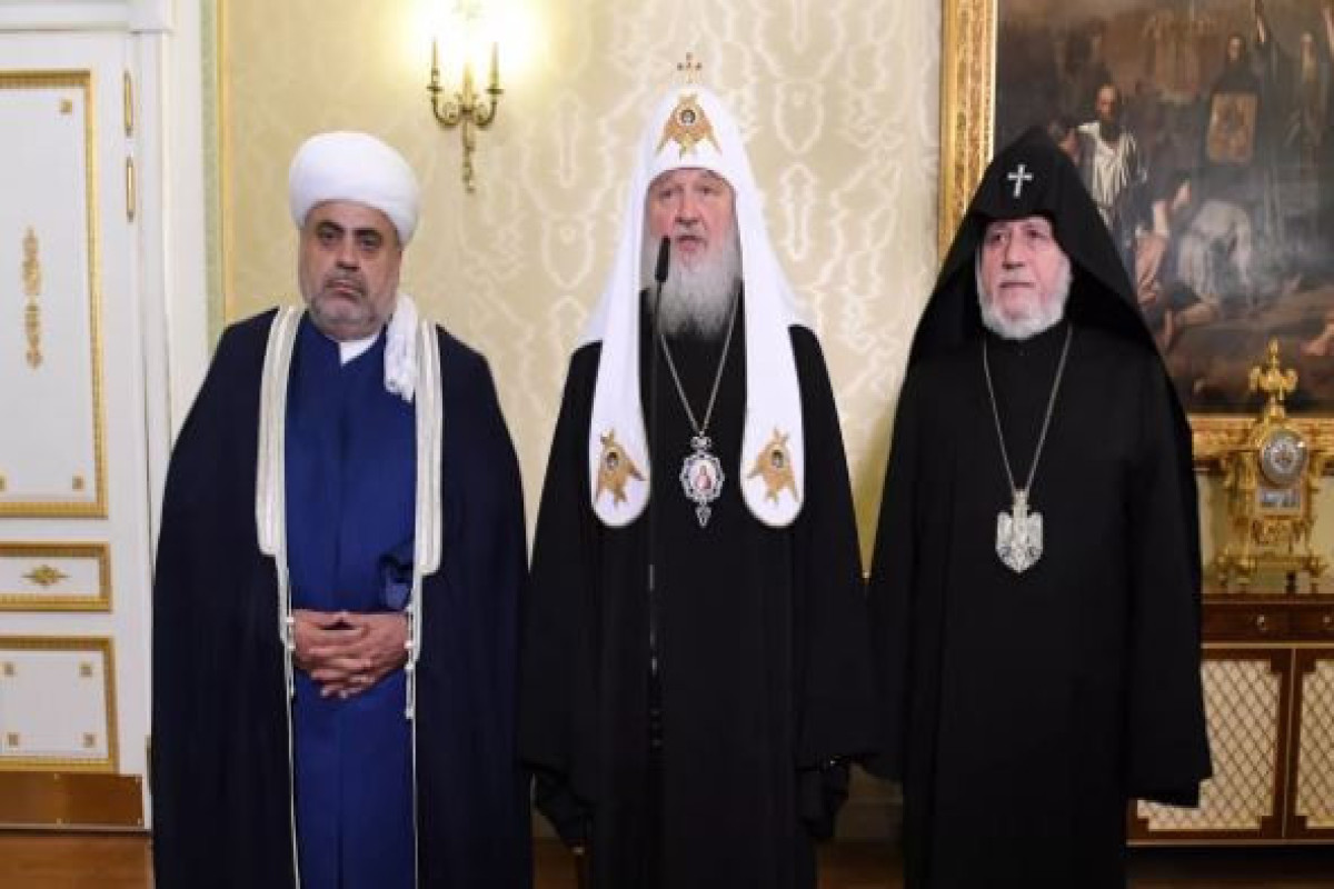 Allahshukur Pashazadeh, Patriarch Kirill, atholicos Karekin II