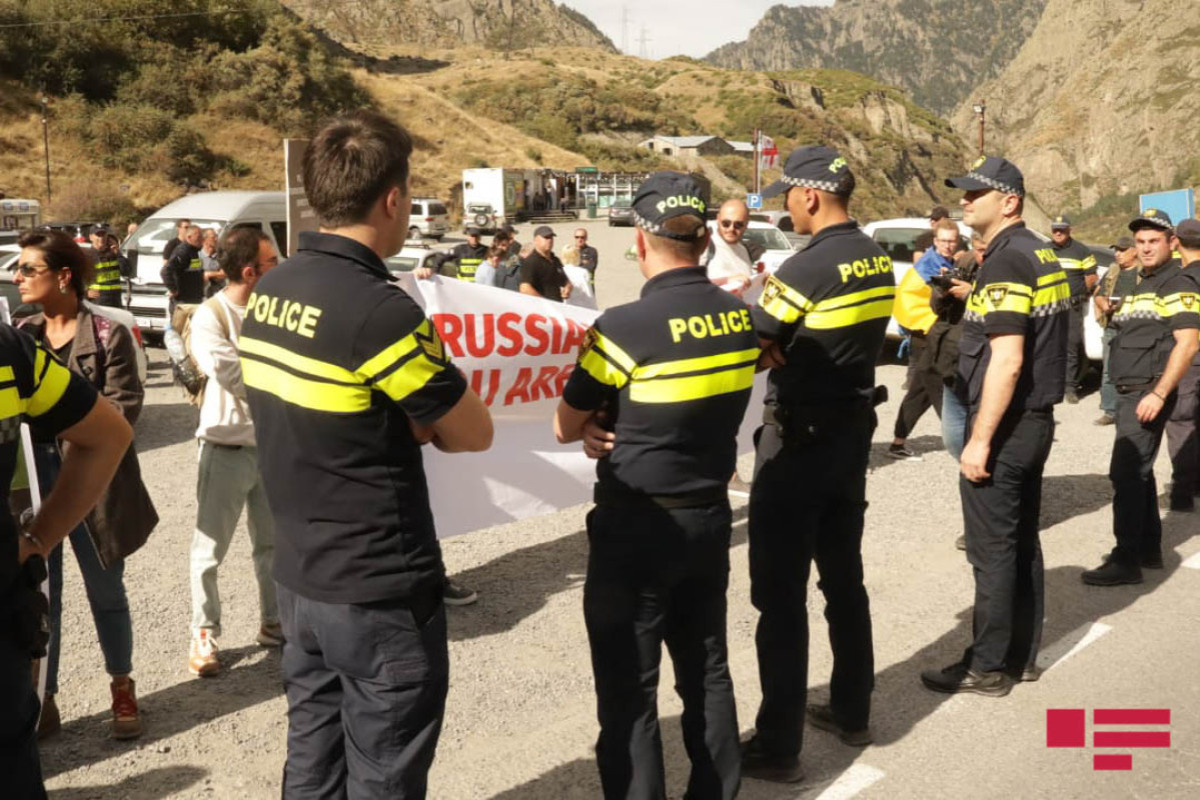 Georgia's opposition party demands restrictions on the entry of Russians into the country-PHOTO 
