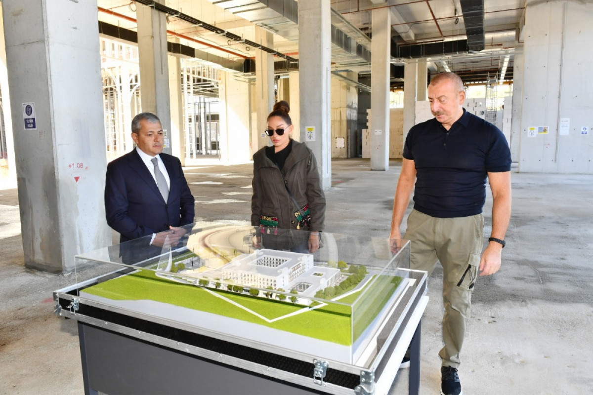 President Ilham Aliyev viewed progress of construction works at Shusha hotel and conference center-UPDATED 