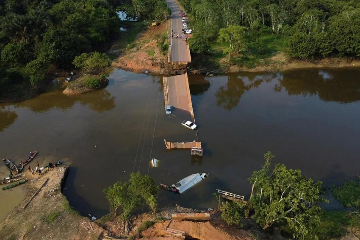 В Бразилии  рухнул в реку мост с автомобилями: есть погибшие, пострадавшие, пропавшие без вести
