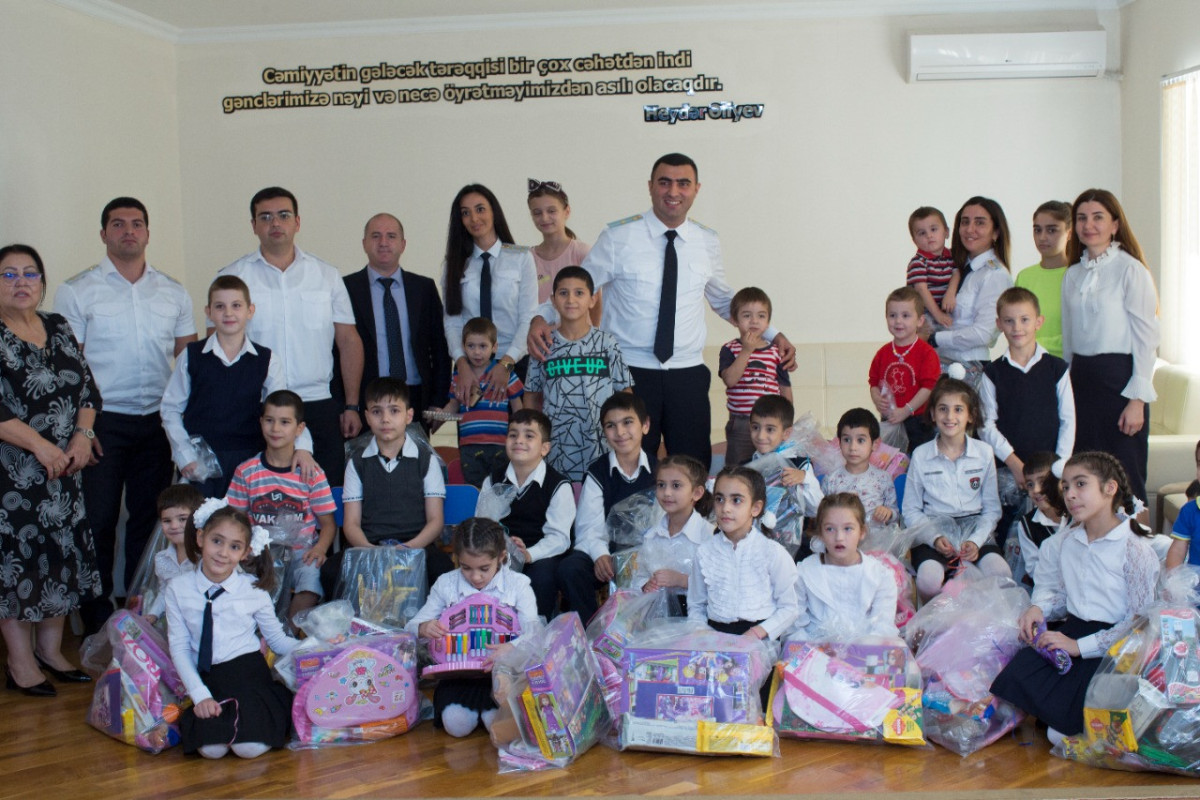 Baş Prokurorluq əməkdaşları uşaq evlərini ziyarət ediblər - FOTO 