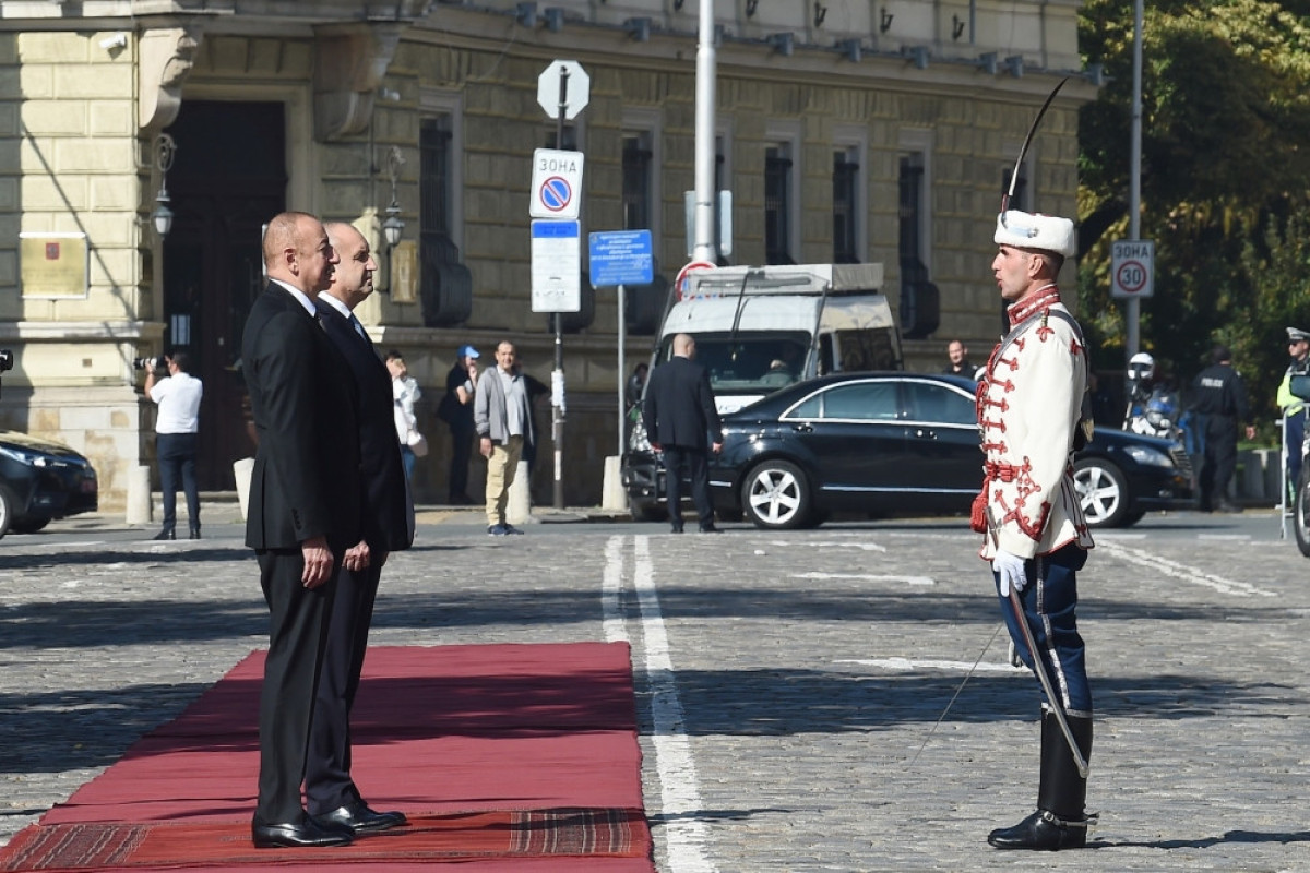 Official welcome ceremony was held for President Ilham Aliyev in Sofia