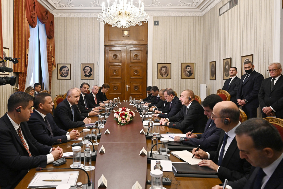 Azerbaijani, Bulgarian presidents held an expanded meeting