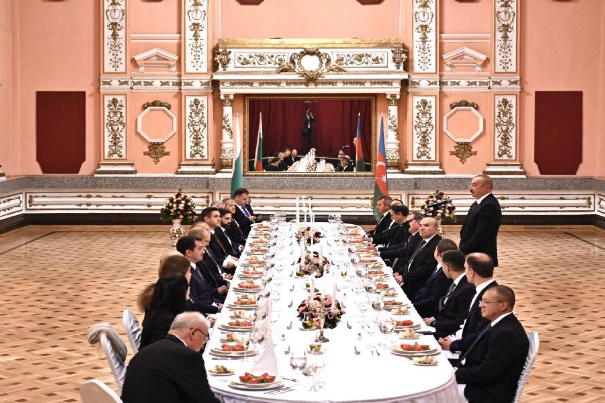 Official dinner given in honor of President Ilham Aliyev