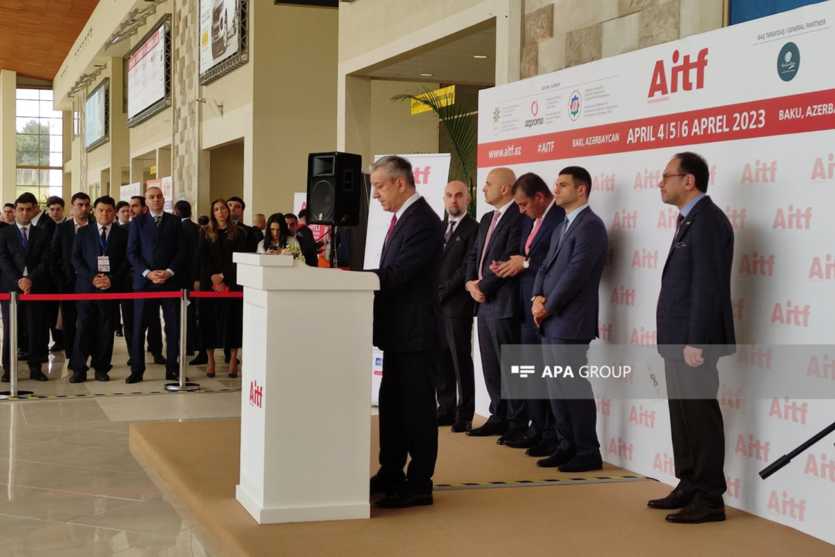 Səfir: Ötən il 10 mindən çox azərbaycanlı Özbəkistana səfər edib