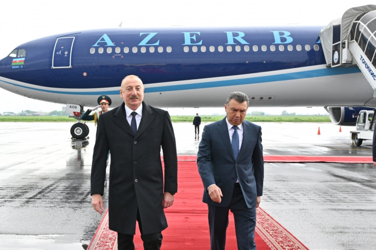Azərbaycan Prezidenti İlham Əliyev Tacikistana dövlət səfərinə gedib