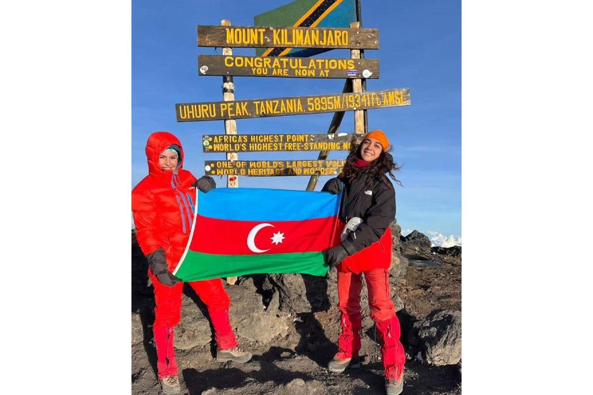 FHN əməkdaşı Afrikanın ən hündür nöqtəsinə yürüş edib - FOTO 