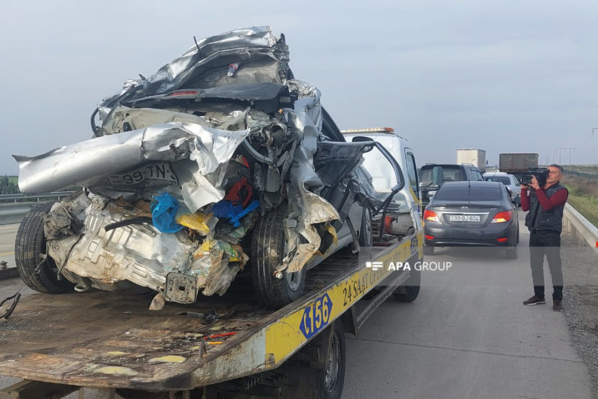Salyanda “KamAZ” minik maşınına çırpılıb, 4 nəfər ölüb, 2 nəfər yaralanıb - FOTO  - YENİLƏNİB-1  