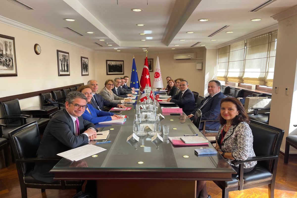 Türkiyə və Fransa arasında siyasi məsləhətləşmələr keçirilib