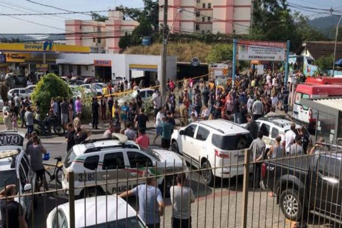 Braziliyada uşaq bağçasına balta ilə hücum zamanı 4 nəfər ölüb