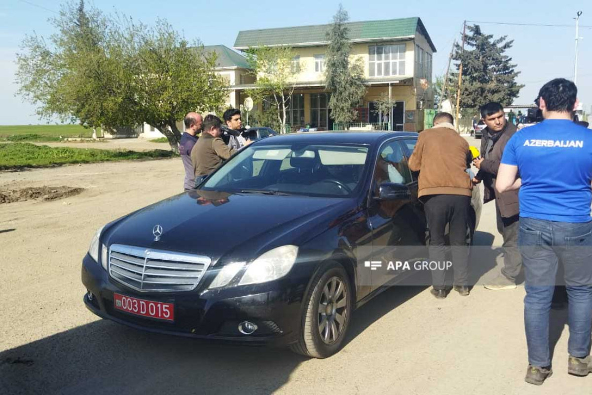 "Persona non grata” elan olunan İran səfirliyinin əməkdaşlarının ailələri Azərbaycanı tərk edib - FOTO  - VİDEO 