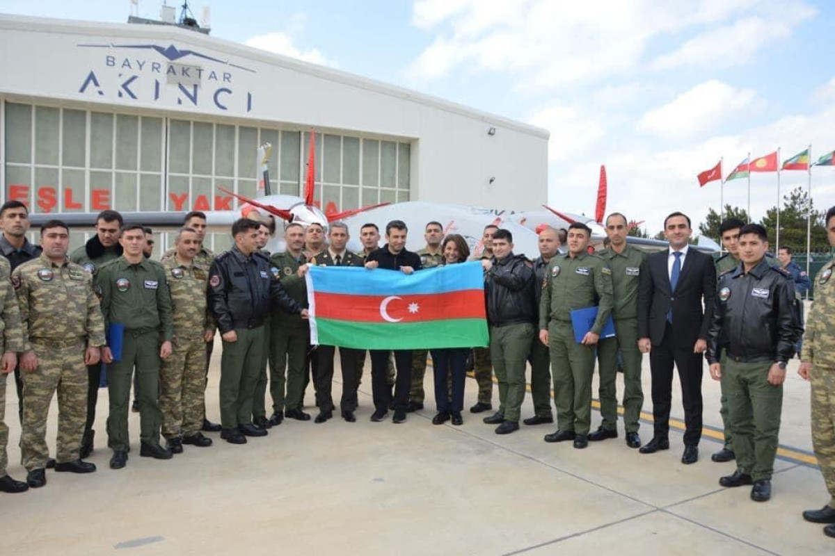 Azərbaycan hərbçilərinin daha bir qrupu Türkiyədə PUA kursunu bitirib