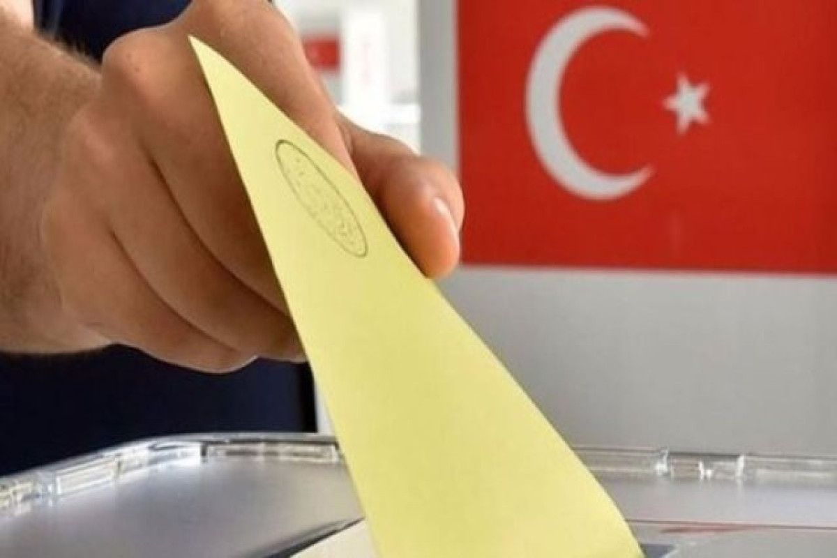 Türkiyədə əhalinin yarıdan çoxu seçkilərdə Ərdoğanın qalib gələcəyinə əmindir