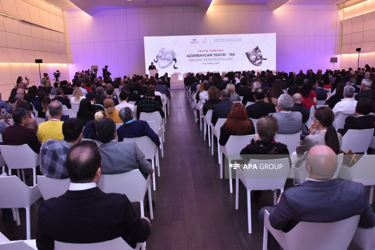 “Azərbaycan teatrı – 150: inkişaf perspektivləri” mövzusunda forumun ilk günü başa çatıb - FOTO  - YENİLƏNİB 