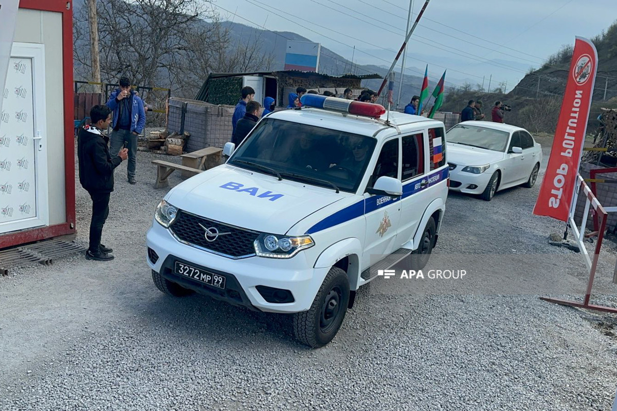 Laçın-Xankəndi yolundan RSK-nın maşınları keçib - FOTO 