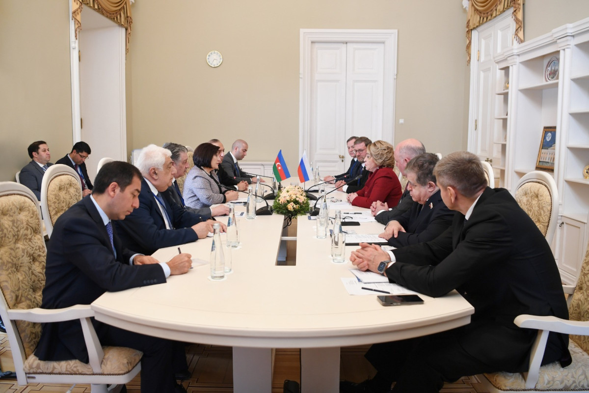 Milli Məclisin sədri Sahibə Qafarova, Rusiya Federasiyası Federal Məclisi Federasiya Şurasının sədri Valentina Matviyenko ilə görüş