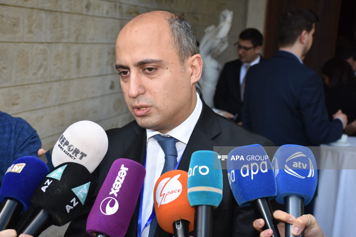 Emin Əmrullayev: Ali məktəblər üçün MİQ-ə bənzər model tətbiq etmək düzgün deyil