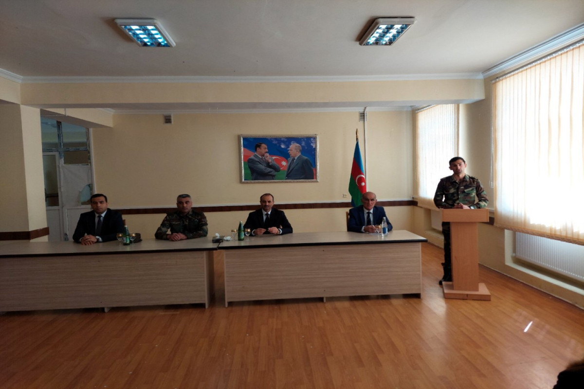 FHN-in Qarabağ Regional Mərkəzi orta məktəbdə təlim keçirib