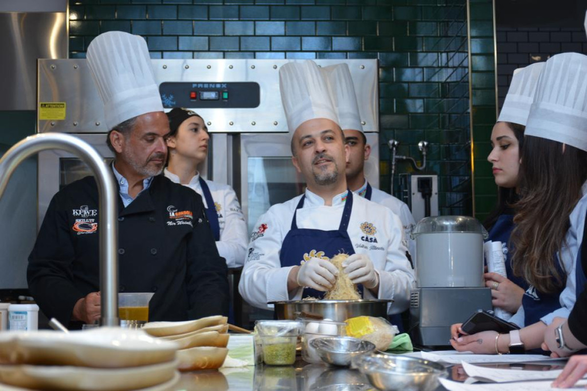 Bakıda amerikalı master-şefin kulinariya seansı baş tutub - FOTO 