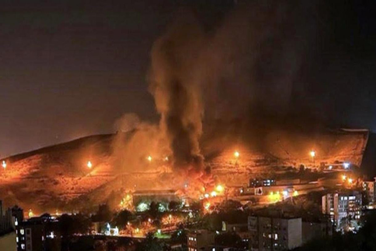 Tehran bazarında yanğın olub - VİDEO 