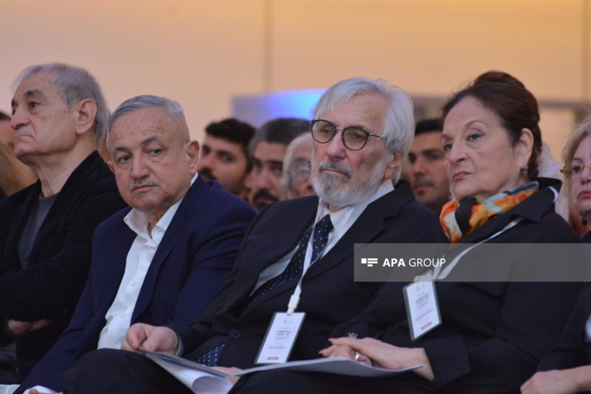 Oqtay Mirqasımov: Nizami Kino Mərkəzində camaatın zövqünü korlayan primitiv filmlər göstərilir