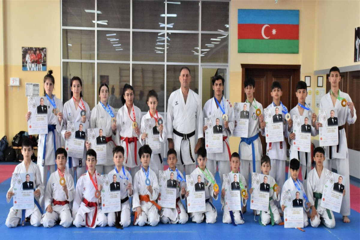 FHN komandası karate üzrə turnirdə uğur qazanıb - FOTO 
