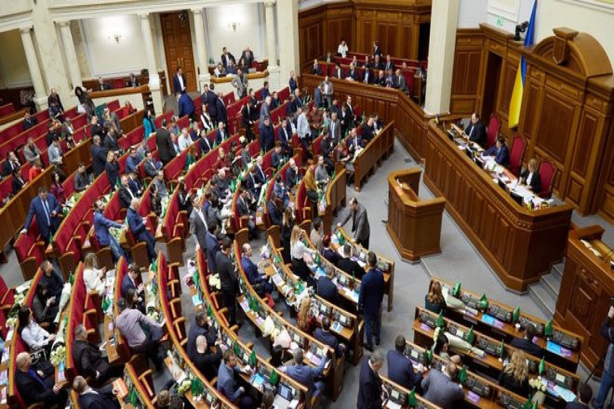 Ukraynada parlament seçkiləri təxirə salına bilər
