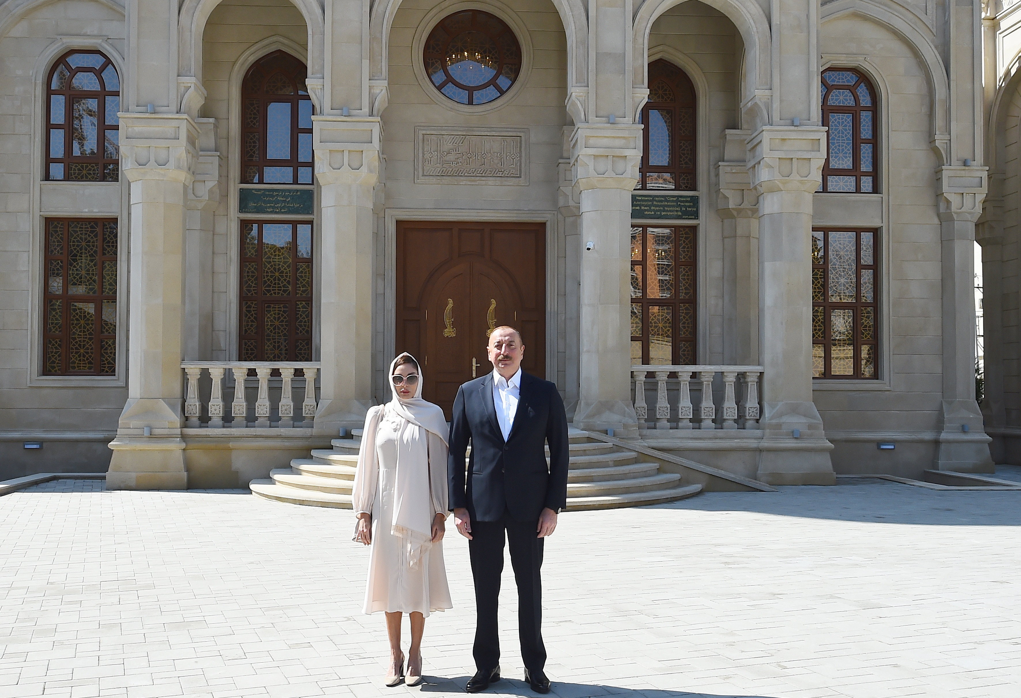 Prezident və birinci xanım Nərimanov rayonunda “Cümə” məscidinin açılışında iştirak ediblər