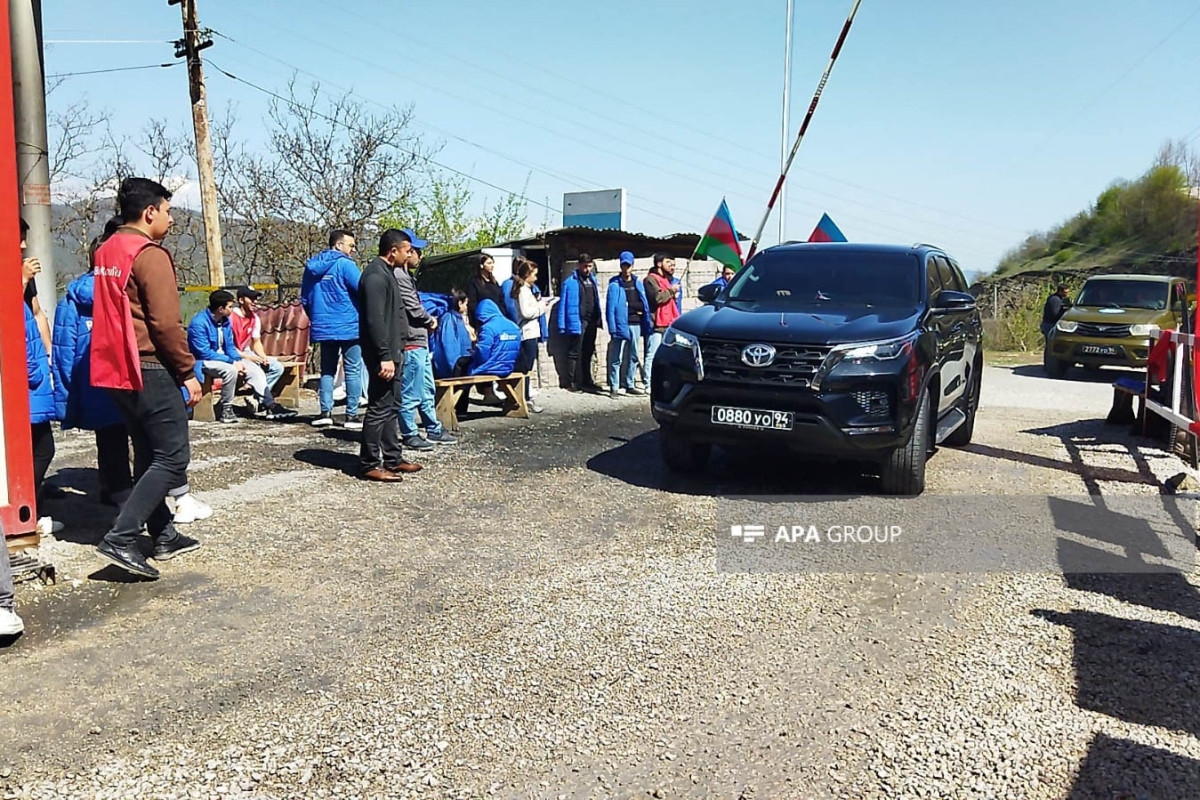 Laçın-Xankəndi yolunda aksiya keçirilən yerdən RSK-nın 20-yə yaxın avtomobili keçib - FOTO   - VİDEO 