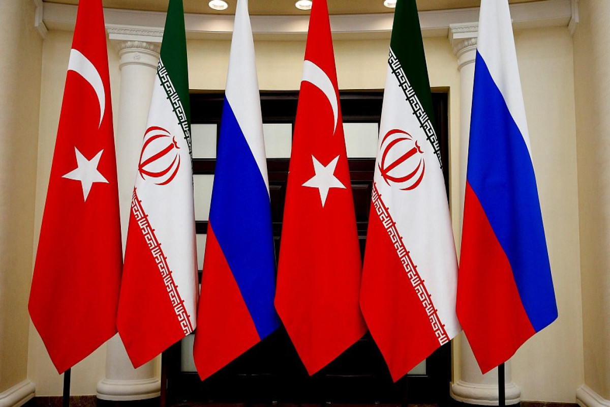 Şoyqu iranlı, suriyalı və türkiyəli həmkarları ilə təhlükəsizlik məsələlərini müzakirə edib
