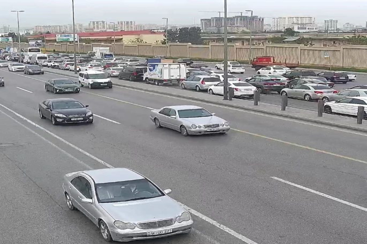 Bakıda sıxlıq müşahidə edilən yollar - SİYAHI 