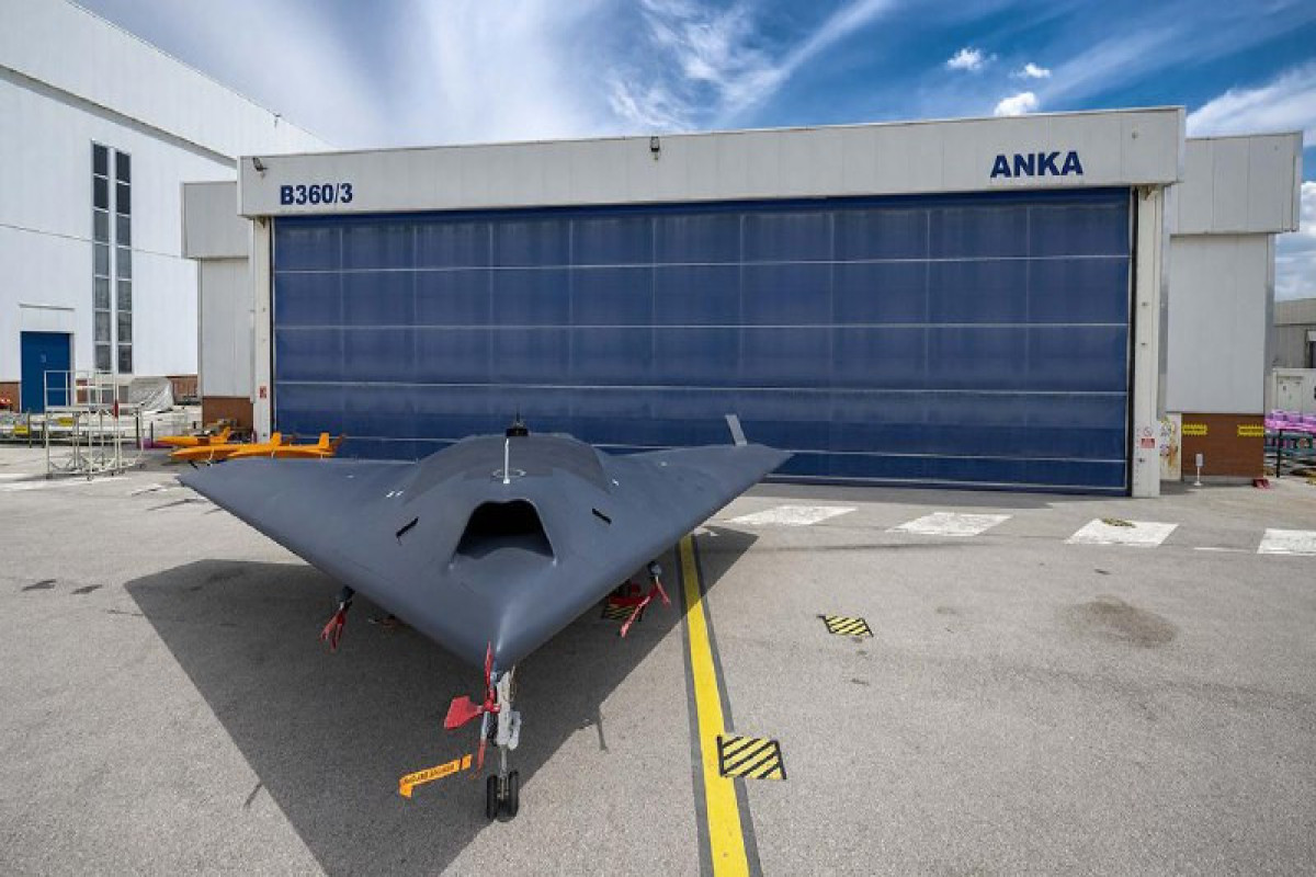 Türkiyənin “Anka-3” PUA-sı ilk dəfə uçuş-enmə zolağına çıxıb - FOTO 