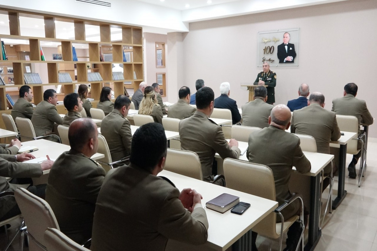 FHN Akademiyasında “Heydər Əliyev Məktəbinin Lektoriyası”nın məşğələləri keçirilib - FOTO 