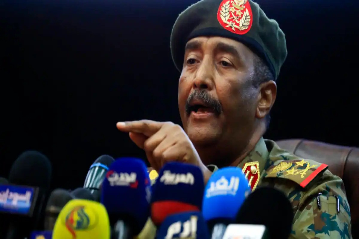 KİV: Sudan ordusunun komandanı xüsusi təyinatlıların rəhbəri ilə görüş üçün razılaşıb