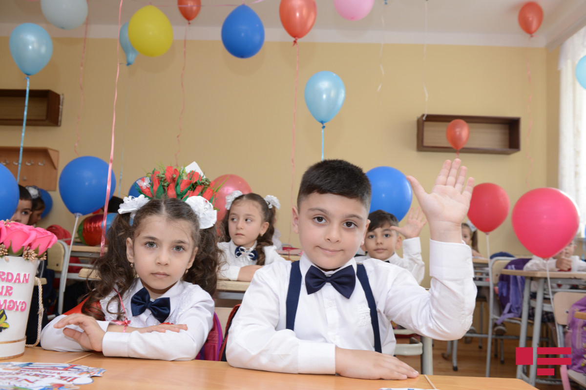 Birinci siniflərə şagird qəbulu sistemi təkmilləşdirilib