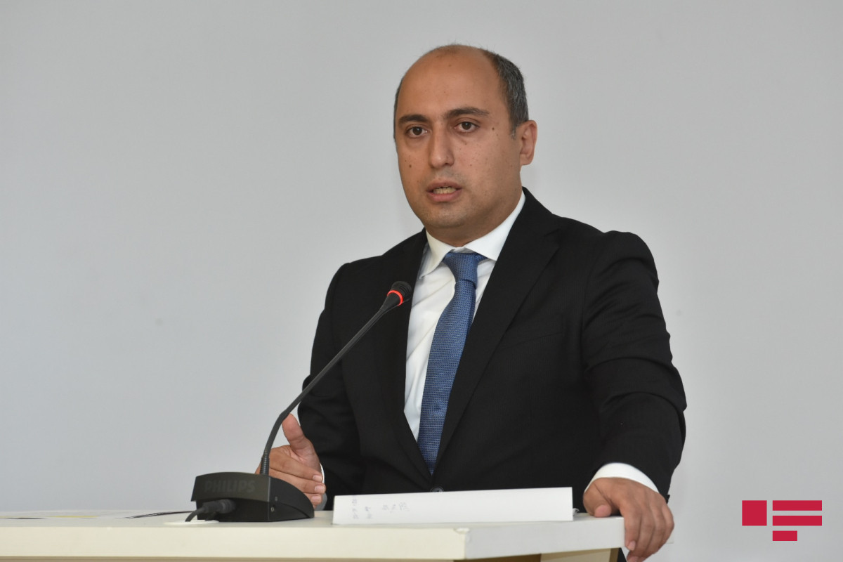 Nazir: Universitetlərdə tədqiqat aparılmadığından top reytinqə düşə bilmirlər