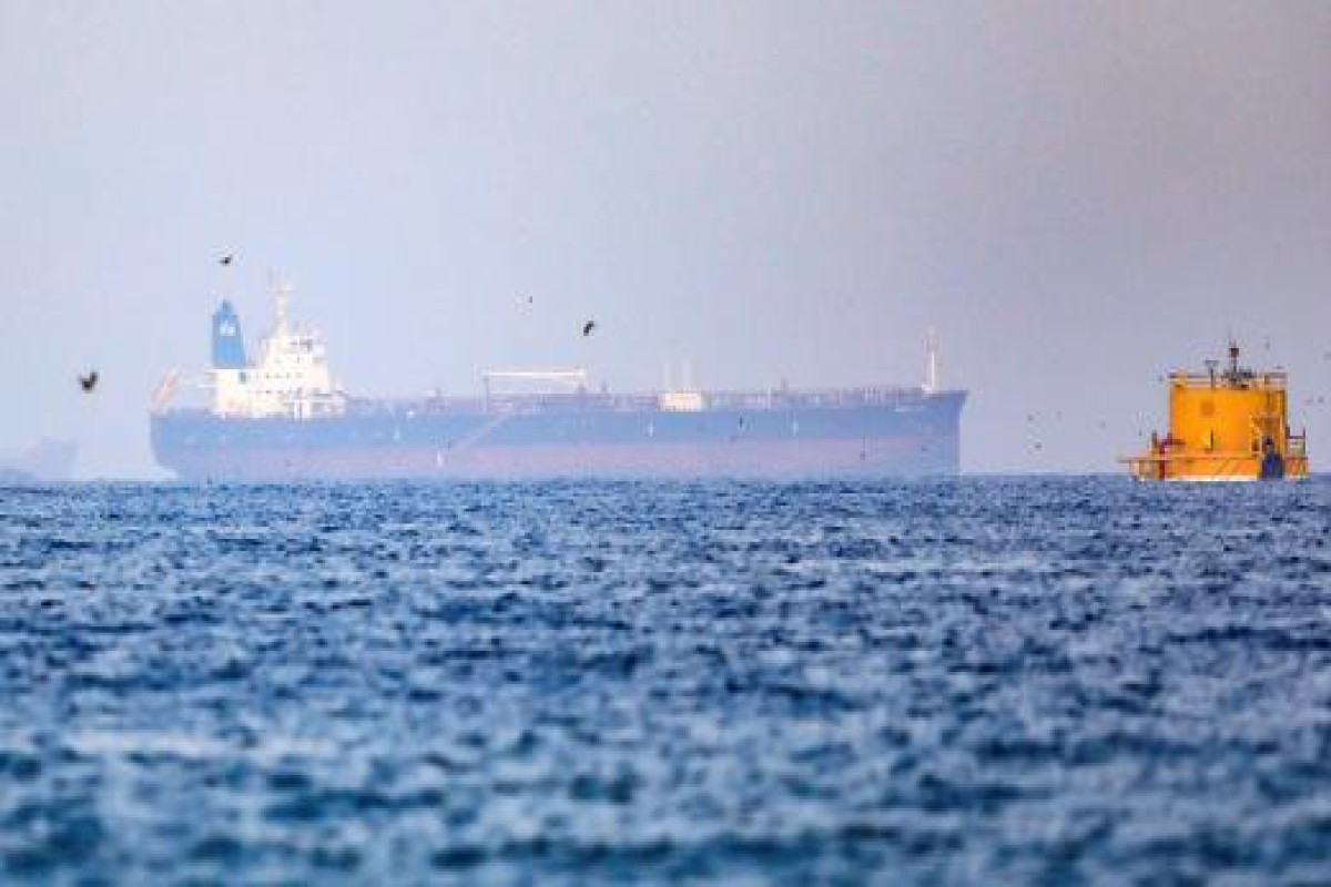 İran Oman körfəzində neft tankerini saxlayıb, ABŞ xəbərdarlıq edib