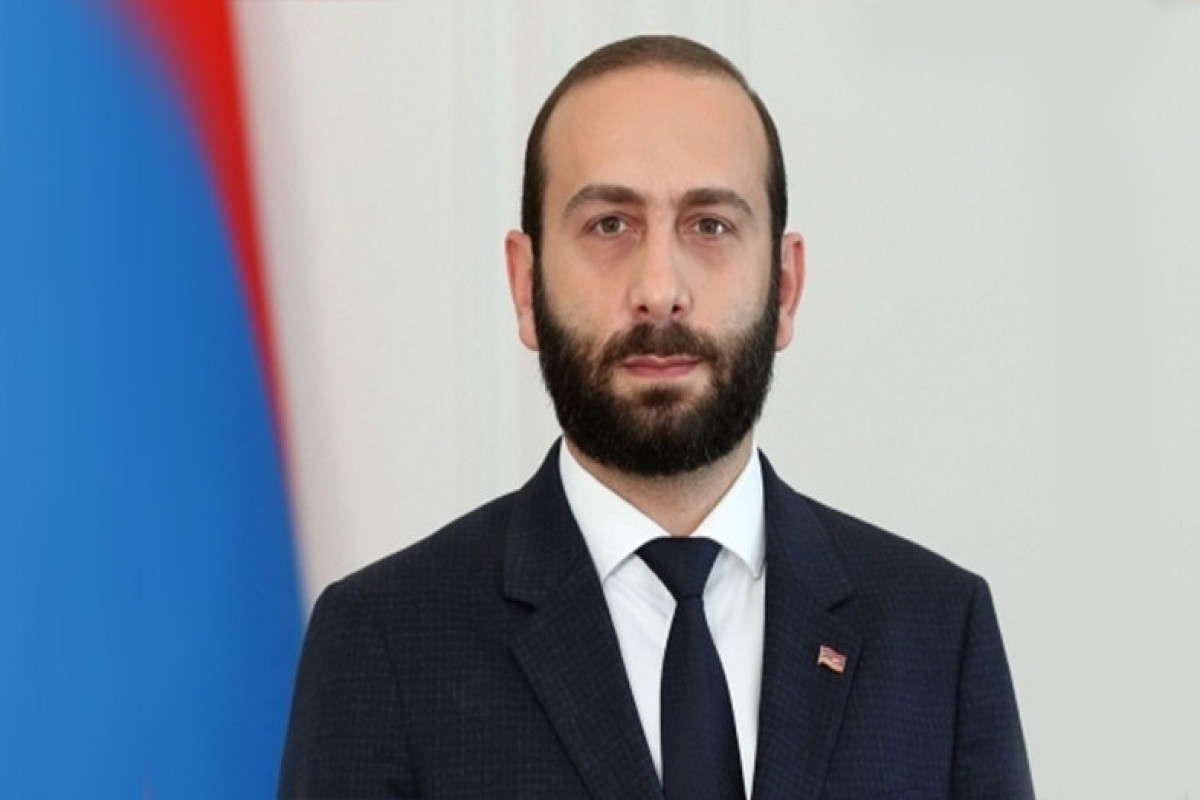 Mirzoyan: Ermənistan Rusiya və Qərbdəki danışıq platformaları arasında heç bir fərq görmür