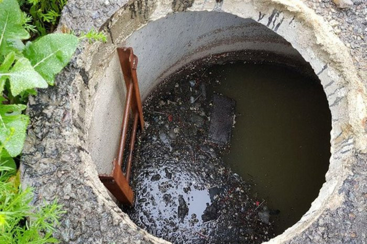 Gəncədə çirkab su ilə dolu çuxurdan 83 yaşlı kişinin meyiti tapılıb - YENİLƏNİB 
