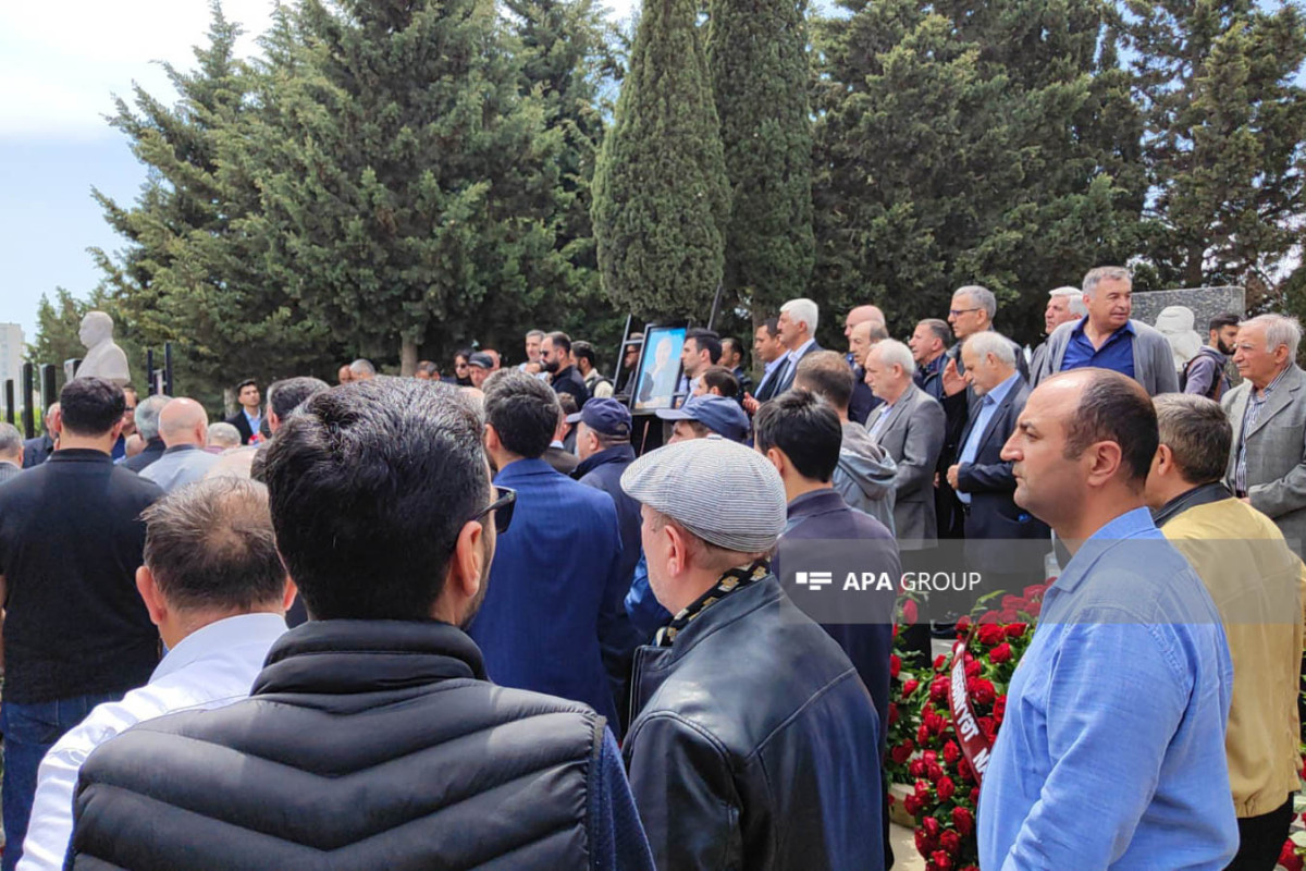 Народный артист Афтандил Исрафилов похоронен на II Аллее почетного захоронения
