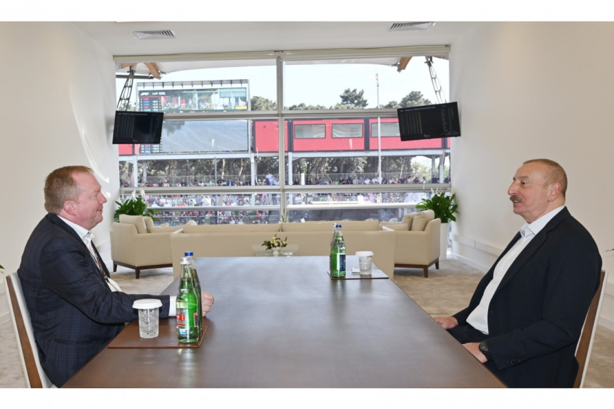 President Ilham Aliyev receives executive vice president of Boeing-UPDATED 
