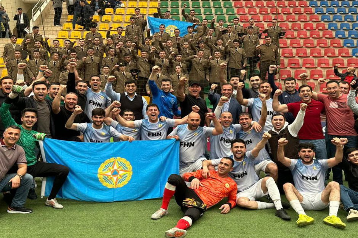 FHN-nin komandası finalda - FOTO 