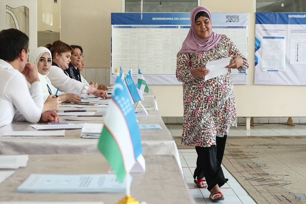 Özbəkistanın bütün ərazisində konstitusiya referendumunda səsvermə başa çatıb