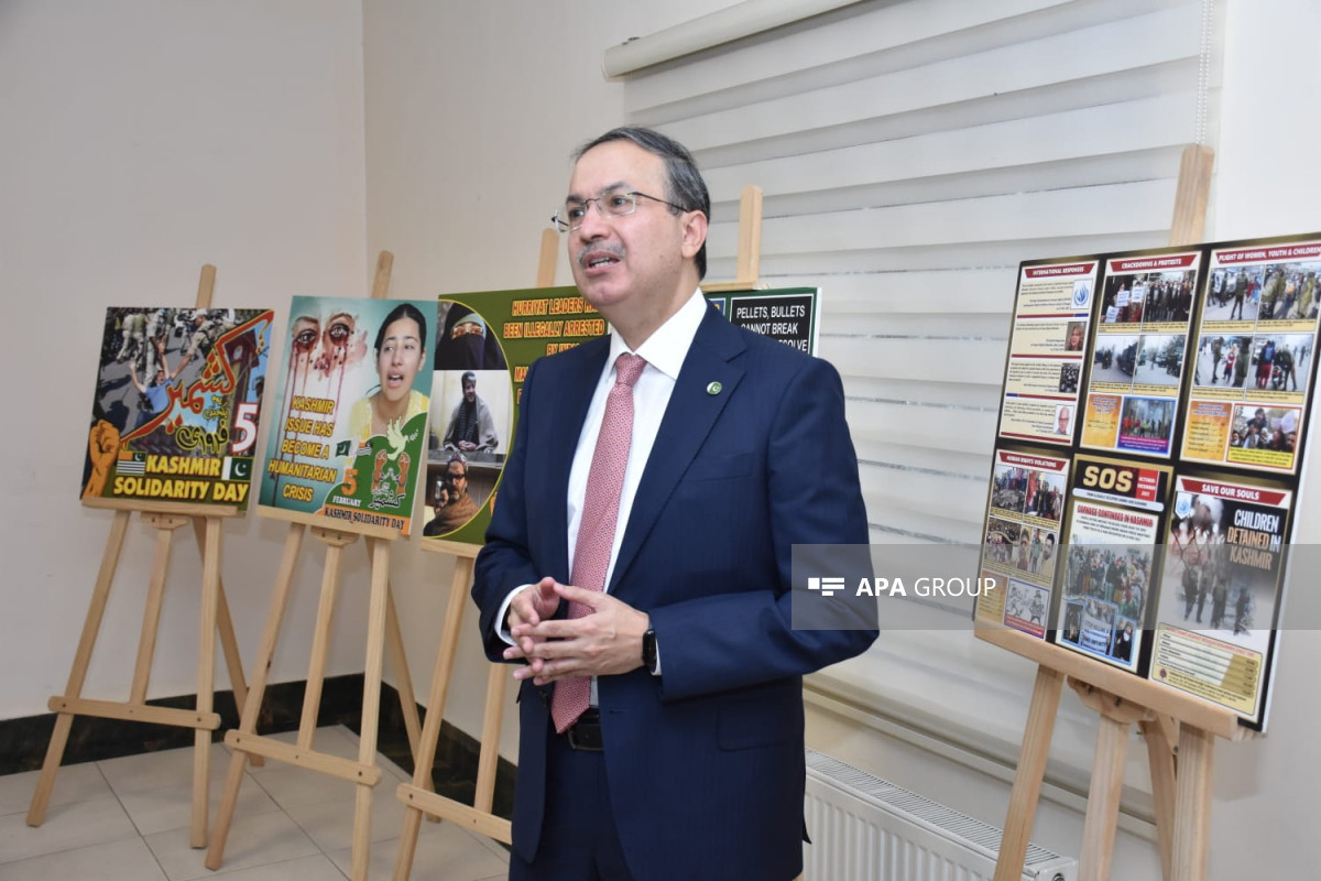 Pakistani embassy in Azerbaijan hosts meeting regarding Kashmir-<span class=